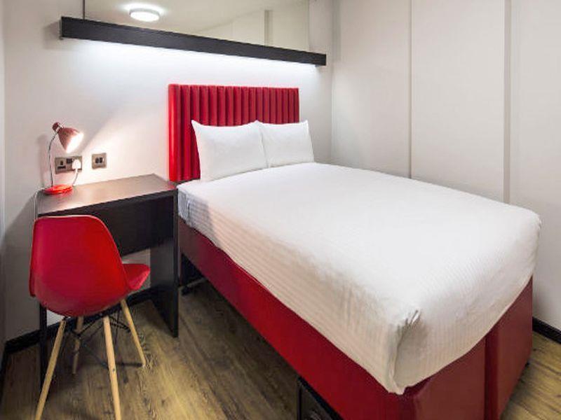 Tune Hotel Liverpool Exterior photo