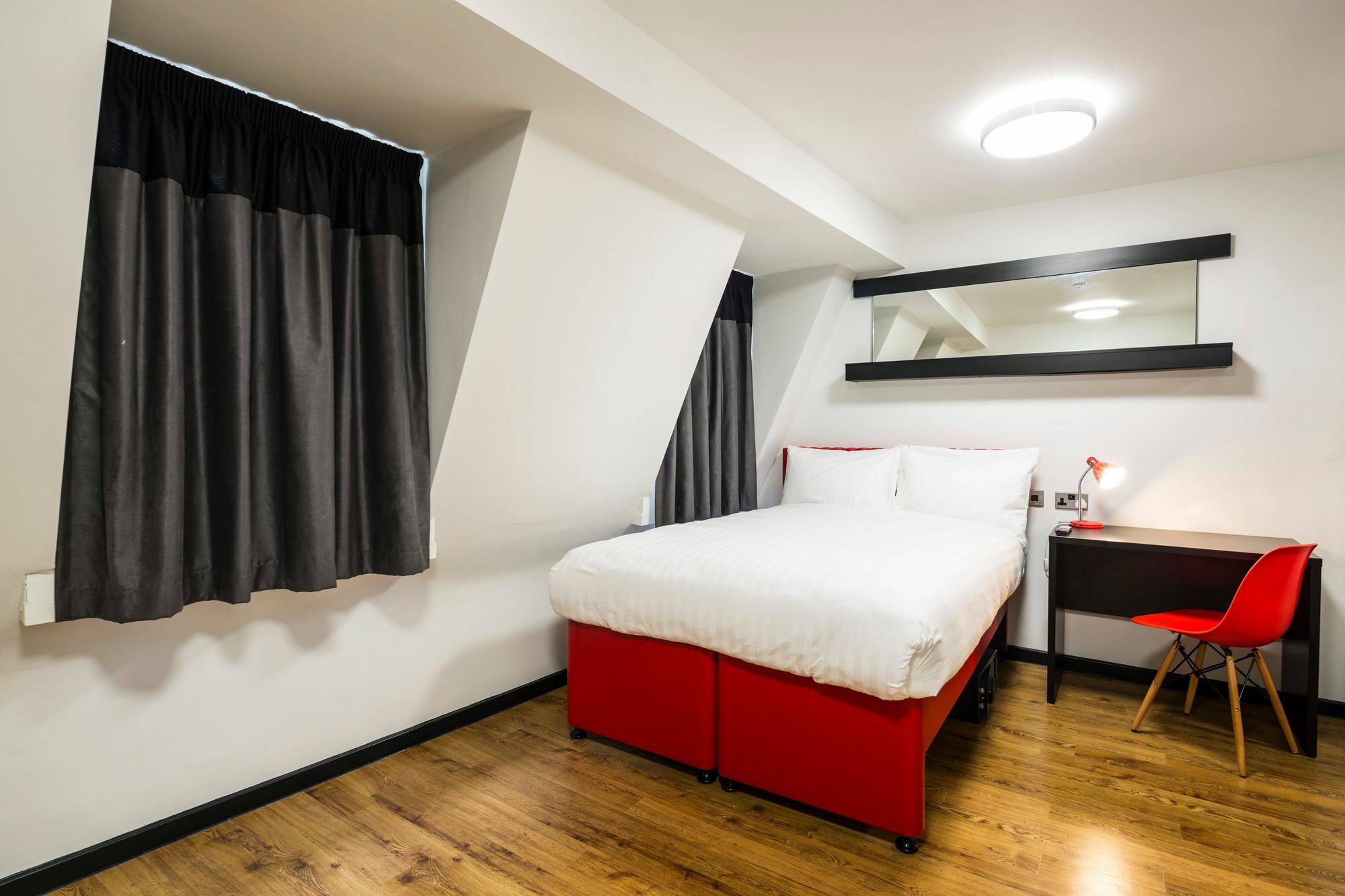 Tune Hotel Liverpool Exterior photo