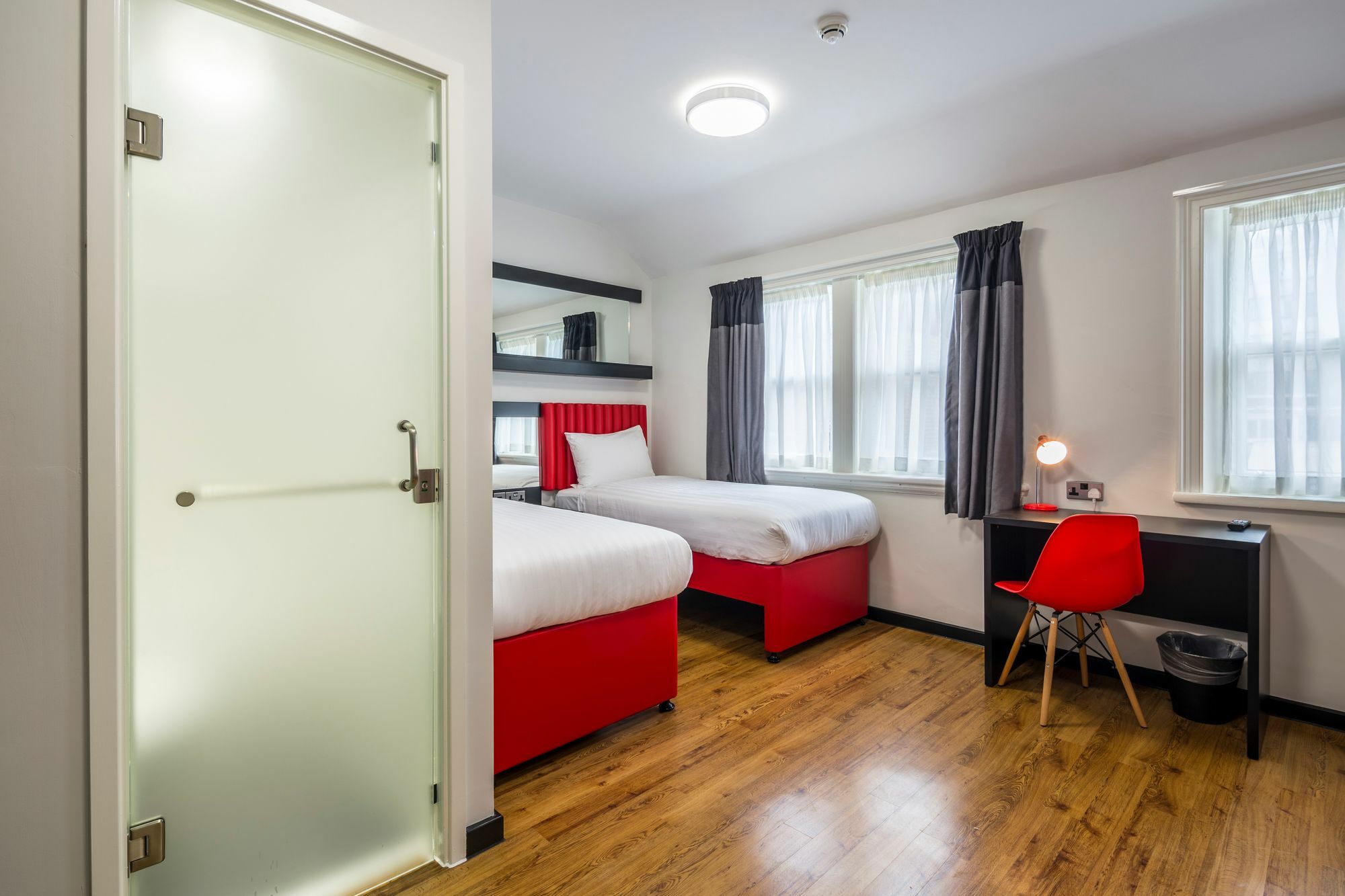 Tune Hotel Liverpool Exterior photo